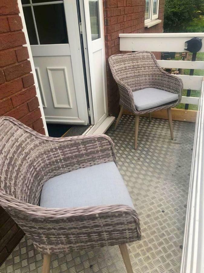 Ferienwohnung Moorhouse Farm Flat Telford Exterior foto